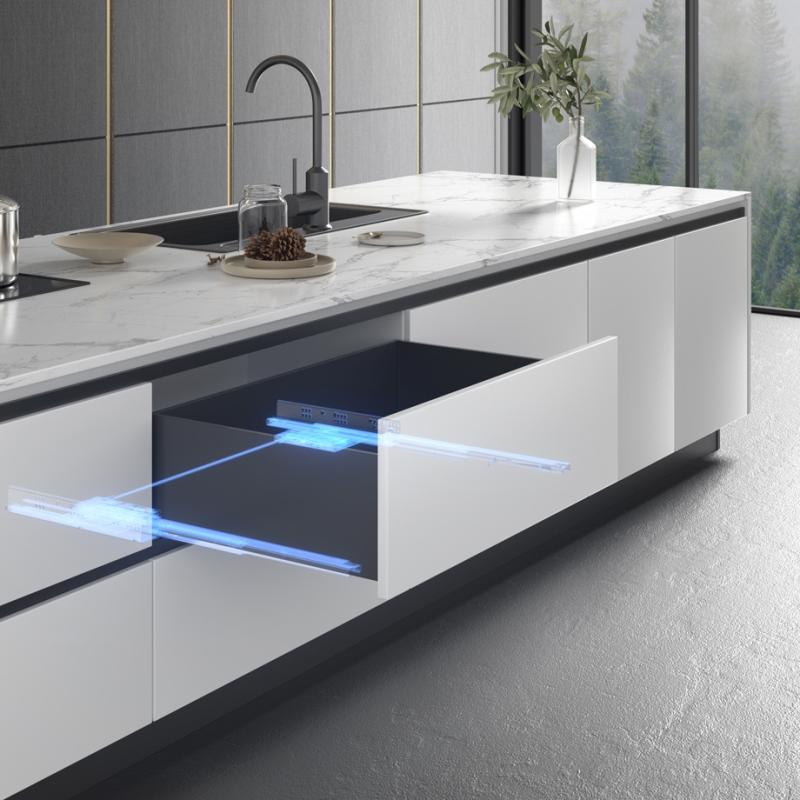 Комплект направляющих с системой push-to-open, с доводчиком 450 мм и стабилизатором