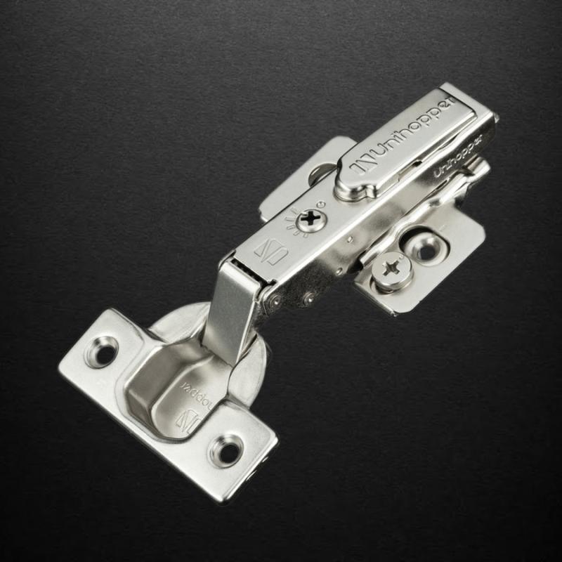 Накладная 3D петля UNIHOPPER HUTTON с регулируемым доводчиком, 45мм, с декоративной накладкой, никель