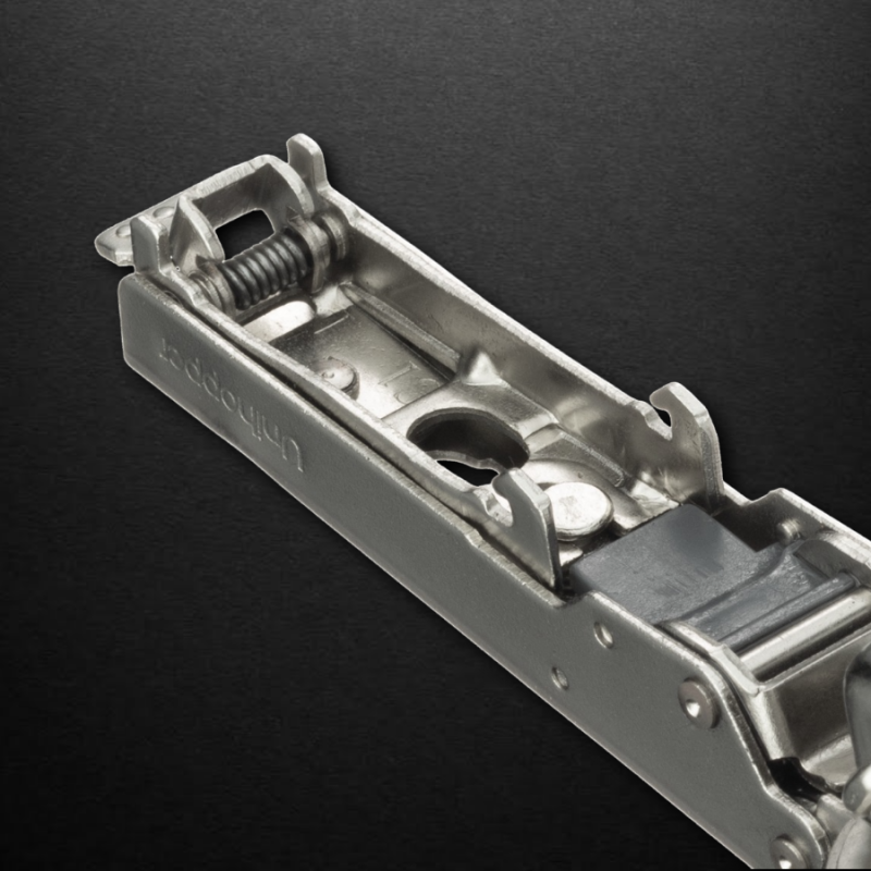 Накладная петля UNIHOPPER HUTTON с регулируемым доводчиком, с линейной планкой, 45мм, никель