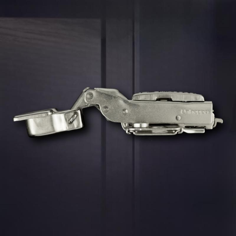 Полунакладная 3D петля UNIHOPPER с доводчиком, 52мм, с декоративной накладкой