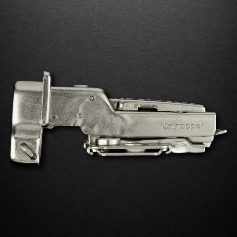 Полунакладная 3D петля UNIHOPPER HUTTON с регулируемым доводчиком, 45мм, с декоративной накладкой, никель