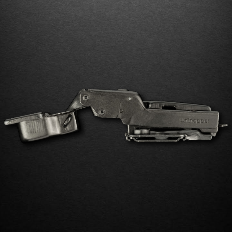 Полунакладная 3D петля UNIHOPPER HUTTON с регулируемым доводчиком, планка H-2, 45мм, с декоративной накладкой, черный никель