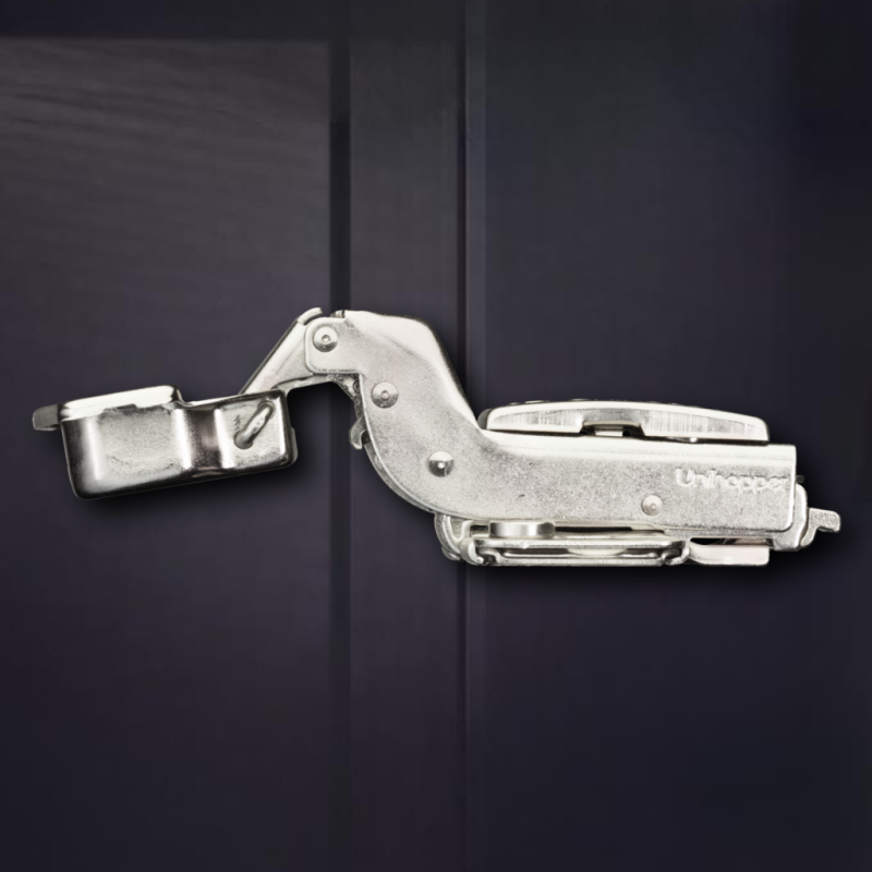 Вкладная 3D петля UNIHOPPER с доводчиком 48мм, с декоративной накладкой